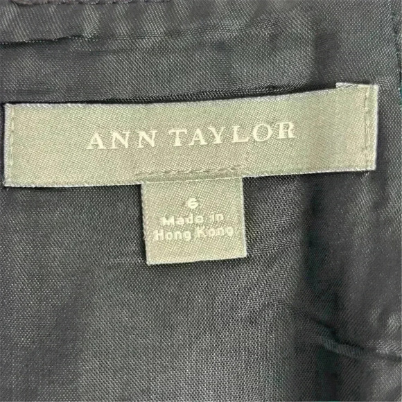 Ann Taylor Women's Black Textured Knee Length Pencil Skirt Size 6 - Picture 6 of 7